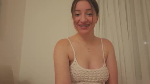 Snapshot of _annieone chatting on October 2025 06:08:02 PM Anna online show from October 2025 06:08:02 PM