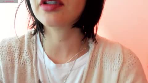 antonia online show from November 2025 04:17:01 PM