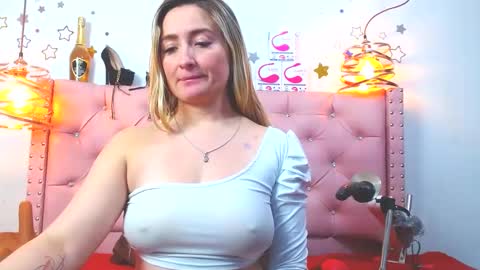 _antonella_11 online show from March 2025 01:42:02 AM