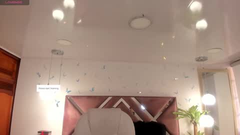 Snapshot of _antonnela_ chatting on September 2025 01:59:01 PM antonnela online show from September 2025 01:59:01 PM