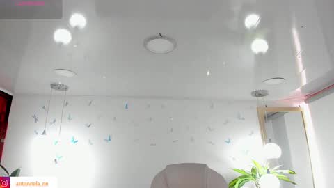 Snapshot of _antonnela_ chatting on February 2026 02:37:01 PM antonnela online show from February 2026 02:37:01 PM