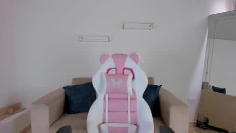    online show from September 2025 12:16:01 PM