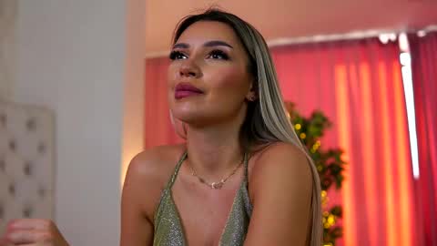 Snapshot of _arielle chatting on March 2025 02:56:02 PM Arielle online show from March 2025 02:56:02 PM