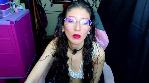 Snapshot of _arlequin_ chatting on June 2026 09:06:02 PM _arlequin_ online show from June 2026 09:06:02 PM