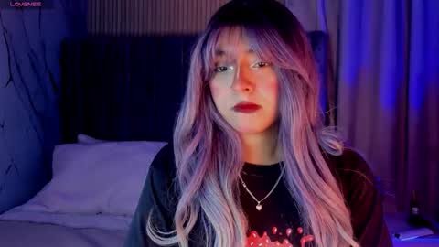   online show from December 2025 12:45:01 PM