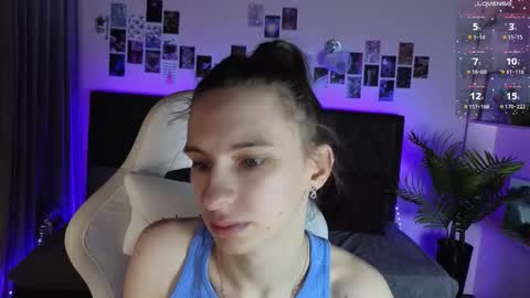 _ash_leyy_ online show from February 2026 01:26:01 AM