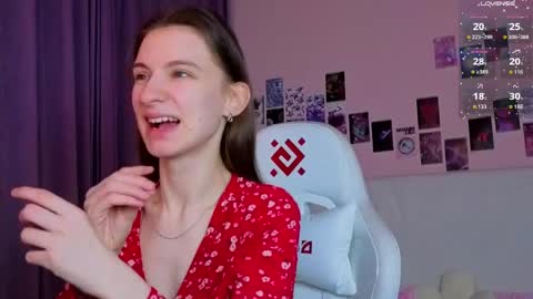 _ash_leyy_ online show from April 2026 01:25:01 AM