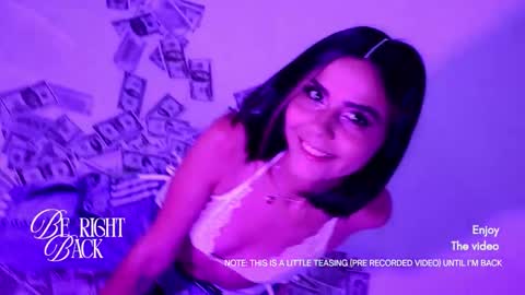 _aurora_collins_ online show from January 2026 12:32:01 PM