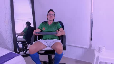 _axelking_ online show from February 2026 11:40:01 AM