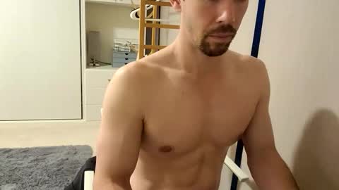 Snapshot of _b_h_c_ chatting on March 2026 05:02:02 AM _b_h_c_ online show from March 2026 05:02:02 AM