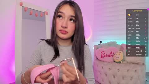 Andrea online show from February 2025 02:37:01 PM