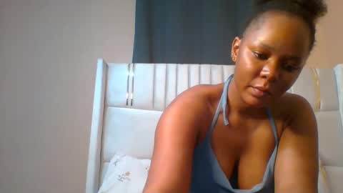 _barbieboss_ online show from November 2025 10:40:02 AM