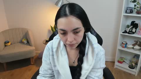 Bella Evans online show from February 2025 04:59:01 AM