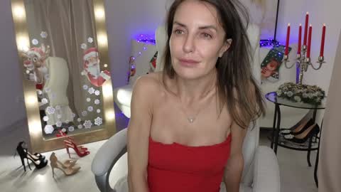 Beylly online show from December 2024 03:44:02 AM