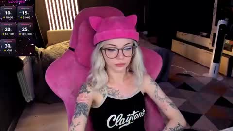 Olivia Subscribe to my Fansly -   online show from June 2026 01:34:01 AM