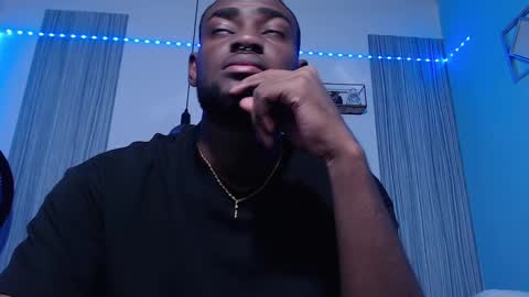 Andrew online show from October 2025 03:20:02 AM