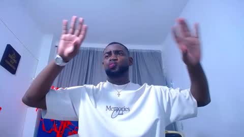 Andrew online show from October 2025 02:57:02 AM