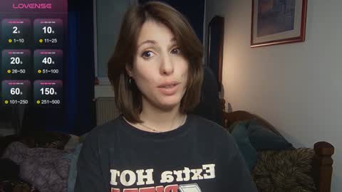 Laura online show from January 2025 03:00:02 PM