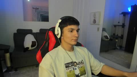 Snapshot of _blakee chatting on January 2025 06:47:02 AM B L A K E online show from January 2025 06:47:02 AM