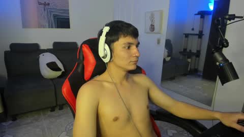 Snapshot of _blakee chatting on January 2025 06:31:01 AM B L A K E online show from January 2025 06:31:01 AM