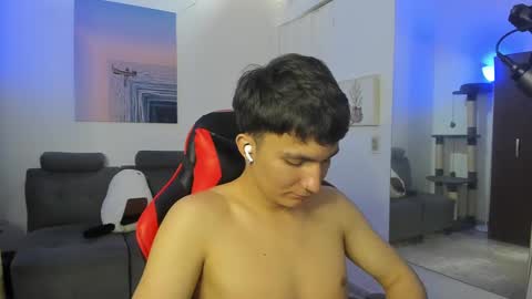 Snapshot of _blakee chatting on January 2025 06:37:02 PM B L A K E online show from January 2025 06:37:02 PM