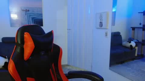 Snapshot of _blakee chatting on March 2025 07:08:02 AM B L A K E online show from March 2025 07:08:02 AM