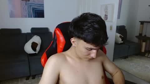 Snapshot of _blakee chatting on March 2025 05:13:01 AM B L A K E online show from March 2025 05:13:01 AM