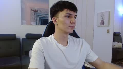 Snapshot of _blakee chatting on January 2026 07:04:02 PM B L A K E online show from January 2026 07:04:02 PM