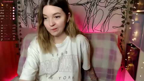 Elizabeth online show from March 2026 10:05:02 PM