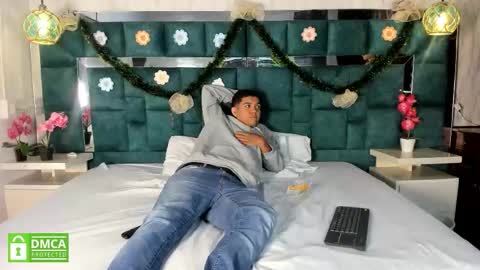 _bonnyandclyde online show from January 2026 11:58:02 AM