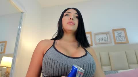 Brenda  online show from February 2025 07:42:01 PM