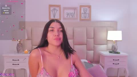 Brenda  online show from February 2025 07:58:02 PM