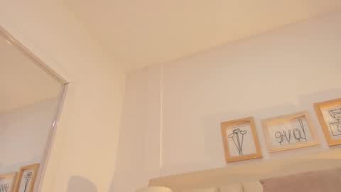 Brenda  online show from September 2025 07:48:01 PM