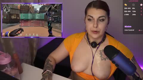 Candy online show from January 2025 12:38:01 AM