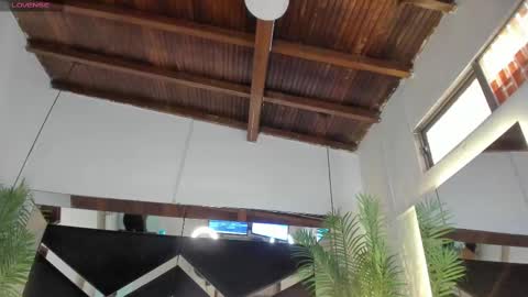 Candy online show from February 2025 06:37:02 PM