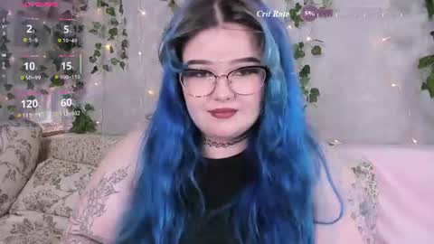 Snapshot of _candym1lky_ chatting on June 2026 06:29:01 AM _candym1lky_ online show from June 2026 06:29:01 AM