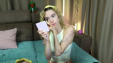 Snapshot of _capybara0_0 chatting on July 2026 08:46:02 PM _capybara0_0 online show from July 2026 08:46:02 PM