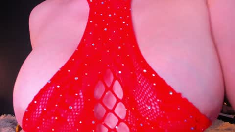 Carolina  online show from January 2025 07:59:02 PM