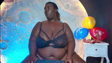 Snapshot of _carolinagomez chatting on October 2025 08:49:02 PM Caro. online show from October 2025 08:49:02 PM