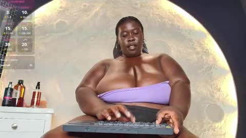 Snapshot of _carolinagomez chatting on November 2025 07:35:01 PM Caro. online show from November 2025 07:35:01 PM