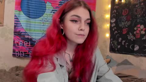 Caroline online show from December 2024 02:05:02 PM