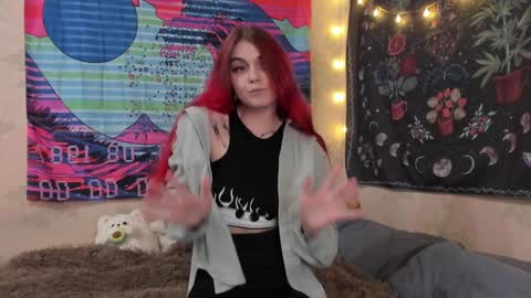 Caroline online show from December 2024 11:52:02 AM