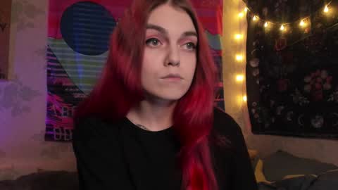 Caroline online show from December 2024 01:28:01 PM