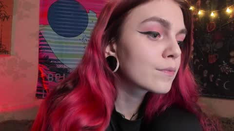 Caroline online show from February 2025 03:07:01 PM