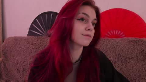 Caroline online show from April 2026 12:07:01 PM