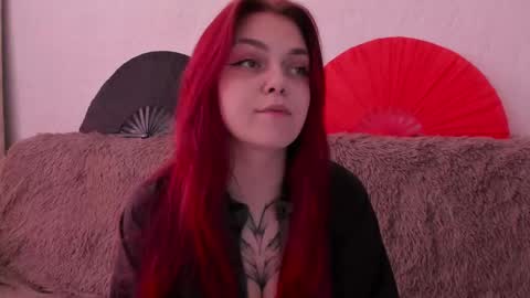 Snapshot of _caroline_coy chatting on June 2026 10:27:02 AM Caroline online show from June 2026 10:27:02 AM