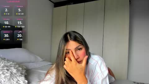 Bella  online show from March 2025 09:04:02 PM