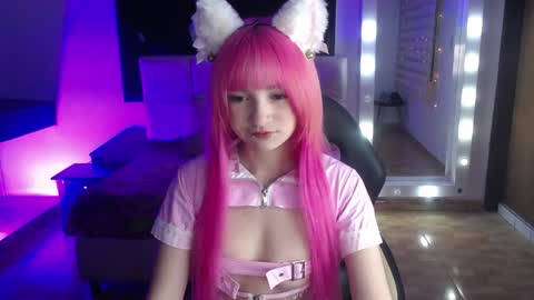 _charlotte_collins_ online show from April 2026 02:39:01 PM