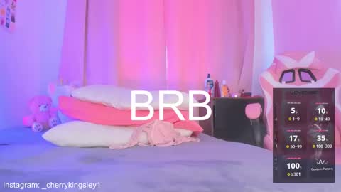 Snapshot of _cherrykingsley1 chatting on January 2025 05:06:01 PM Cherrykingsley online show from January 2025 05:06:01 PM