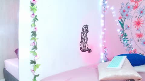 Katy online show from January 2025 12:30:01 AM